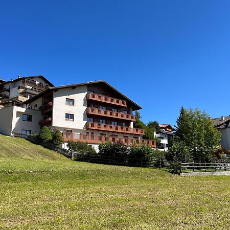 Ferienwohnungen am Matinesweg Serfaus Exterior foto