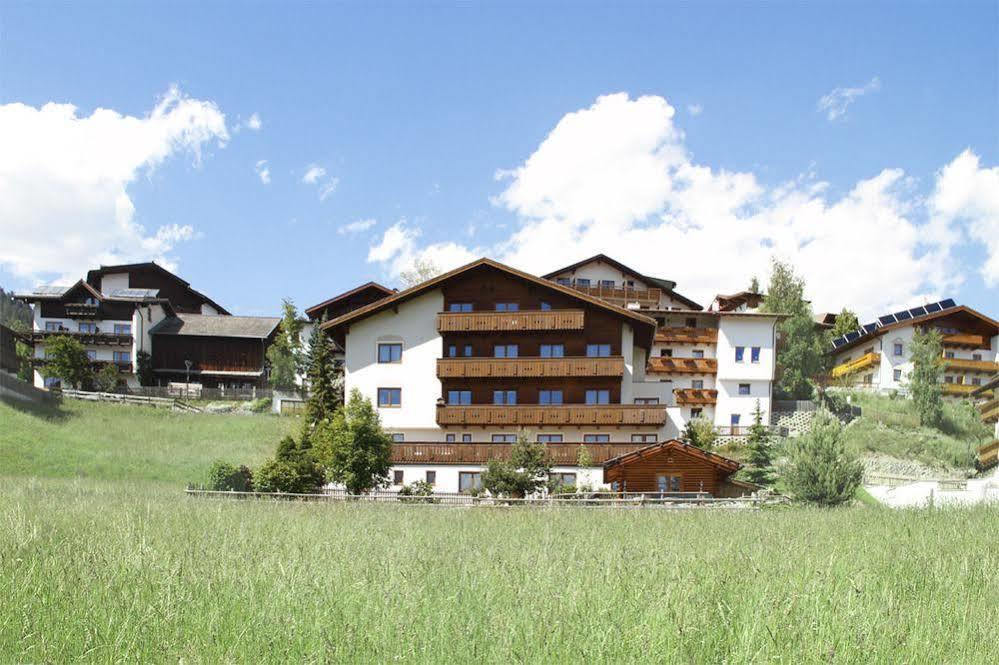Ferienwohnungen am Matinesweg Serfaus Exterior foto