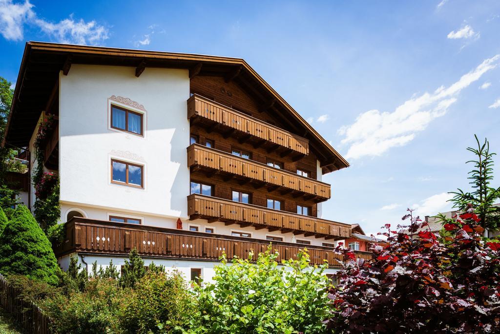 Ferienwohnungen am Matinesweg Serfaus Exterior foto