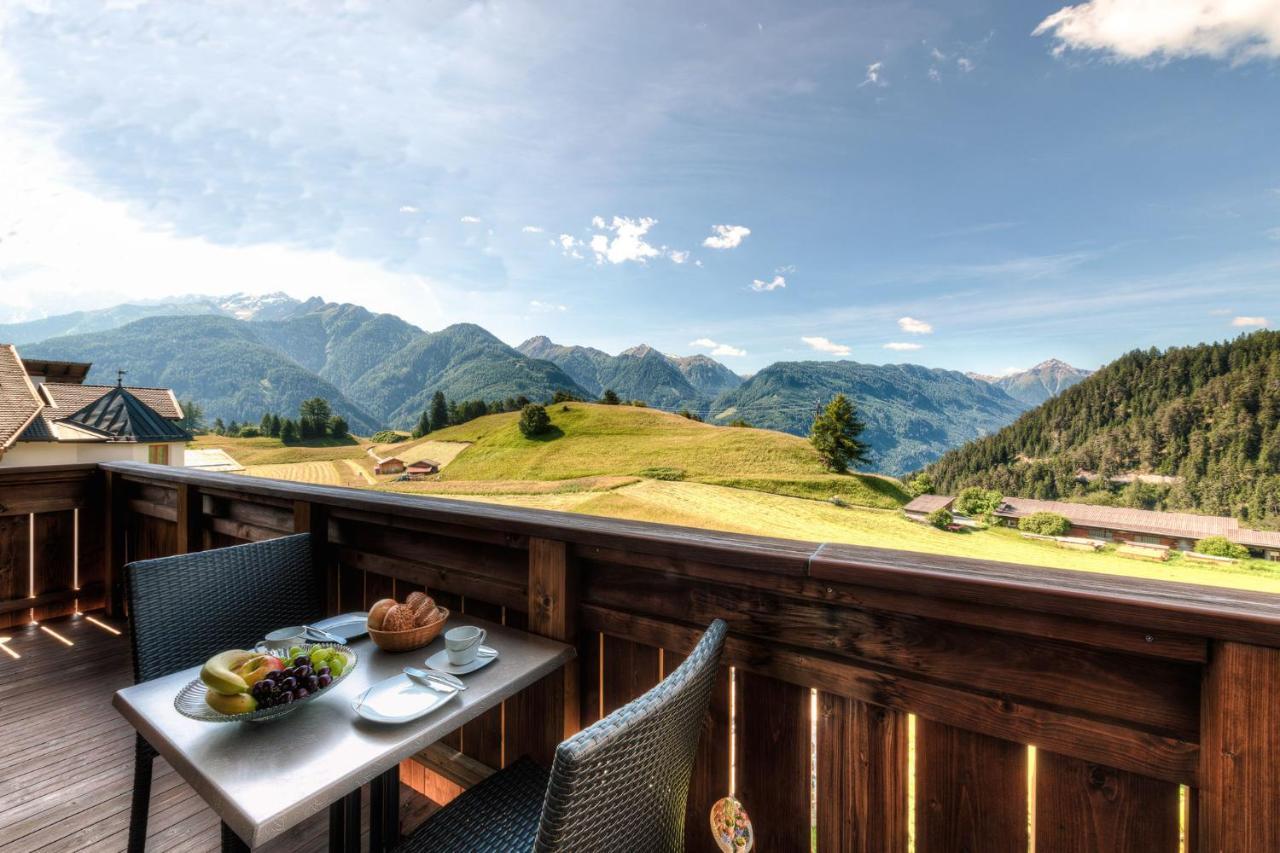 Ferienwohnungen am Matinesweg Serfaus Exterior foto